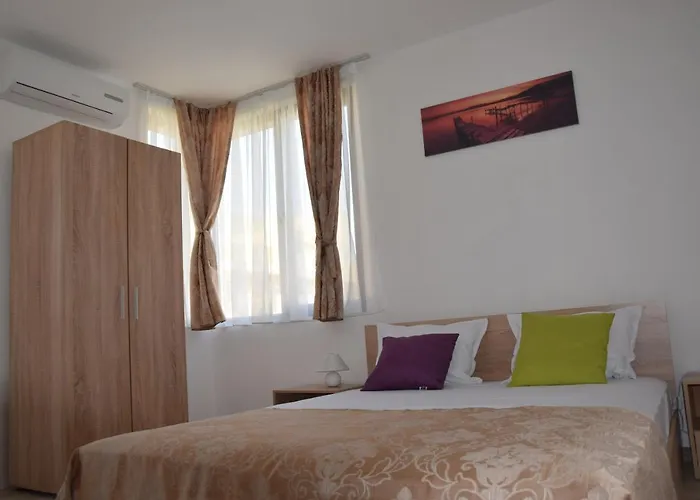 Affittacamere Casa Del Mar 3*